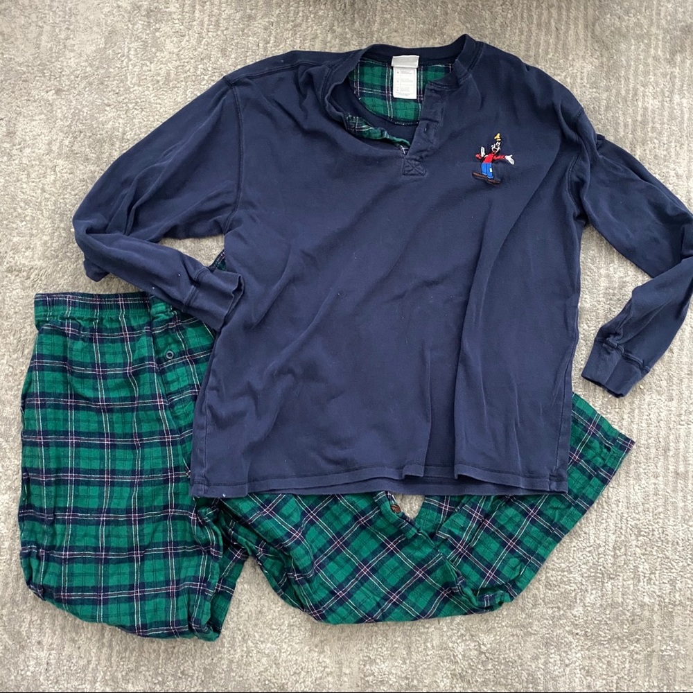 Men’s classic Disney pajamas